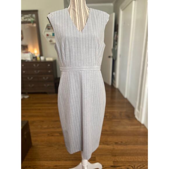 Dresses & Skirts - Ann Taylor gray pinstripe sleeveless business dress